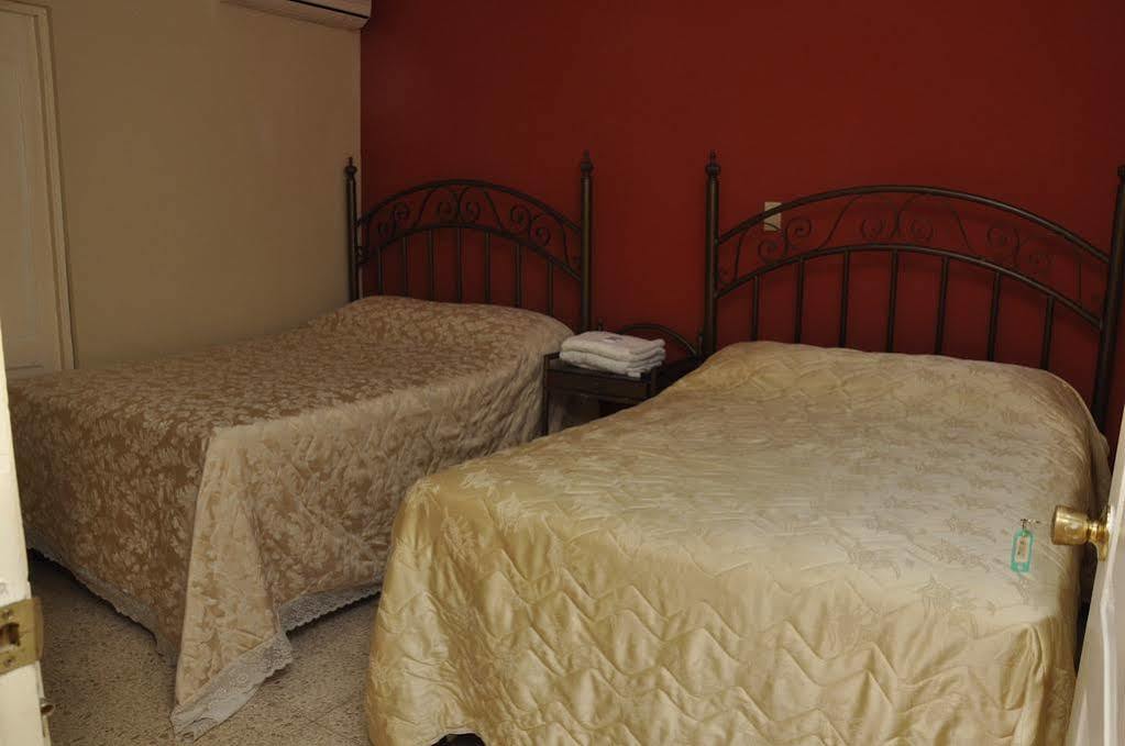 Hotel Colonial Blanco Saint-Domingue Extérieur photo